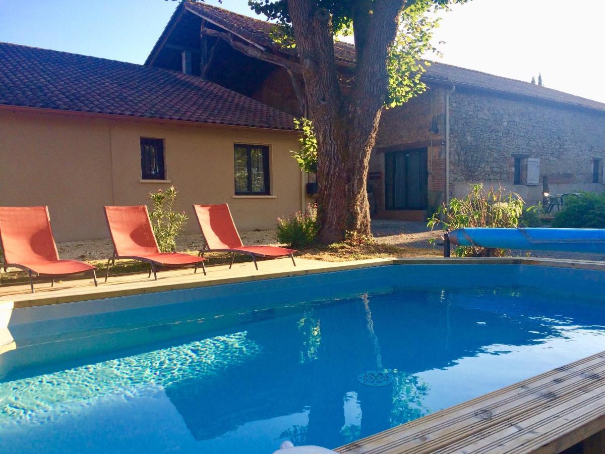 Petit Loft Ideal, Tourisme Et Affaires Ledat Exterior photo